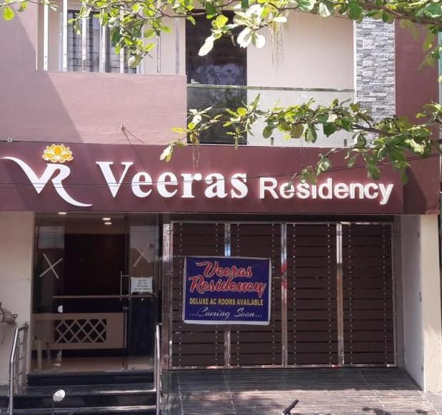 Hotel Veeras Residency Pondicherry Esterno foto